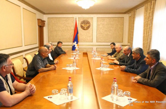 Բակո Սահակյանն ընդունել է Մոնթե Մելքոնյանի հարազատներին