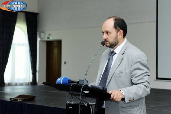ԿԳ նախարարը վերահաստատում է վարչապետի խոսքերը՝ որևէ մեկի հետ իր հարաբերությունները զրո ազդեցություն ունեն նշանակումների վրա