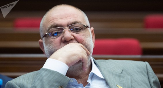 Чего ему не хватало: Сароян шокирован