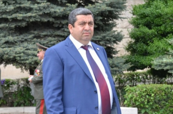 Առաքել Մովսիսյանը թաքստոցից հանել և կամովի հանձնել է զենք-զինամթերքը և այդ հիմքով ազատ է արձակվել. ԱԱԾ