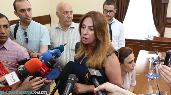 Պետք է տեղի ունենան ամբողջ ավագանու, ոչ թե միայն քաղաքապետի ընտրություններ. Փոսստանջյան