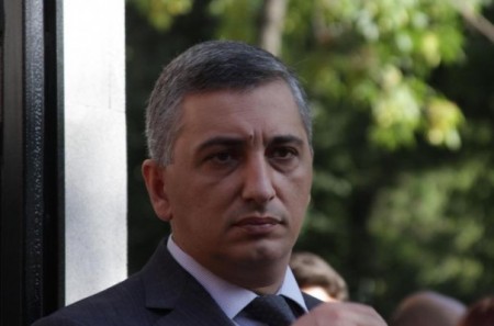 Ճանապարհային ոստիկանները ներողամիտ չեն կանոնները կոպիտ խախտողների նկատմամբ. Աշոտ Ահարոնյանիտ խախտողների նկատմամբ. Աշոտ Ահարոնյան