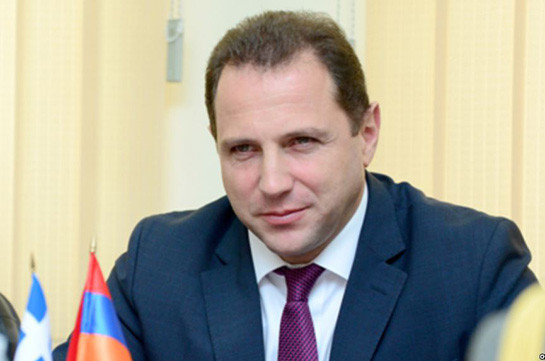 Сын министра обороны РА также принял участие в жеребьевке: он тоже будет служить в Арцахе