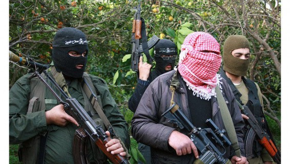 Палестинские боевики открыли минометный огонь по израильским военным
