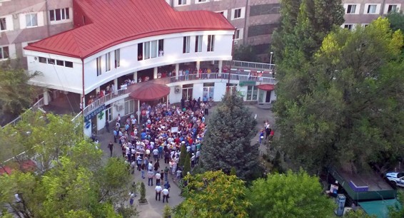 Возбуждено уголовное дело по факту хищений в больнице, которой руководил Ара Минасян