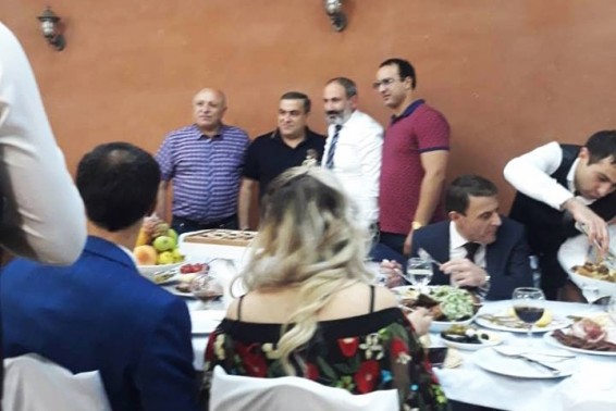 Նիկոլ Փաշինյանը, Սպիտակցի Հայկոն՝ Սարգսյան եղբայրների ծնունդին. armlur.am