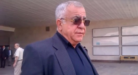 Готов отдать часть денег, но с условием: брат Сержа Саргсяна ответил Николу Пашиняну