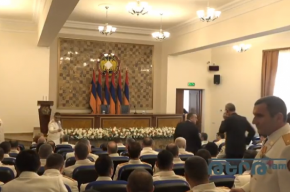 ՔԿ–ում տեղի է ունենում Քննչական կոմիտեի աշխատողի օրվան նվիրված հանդիսավոր նիստ. ուղիղ