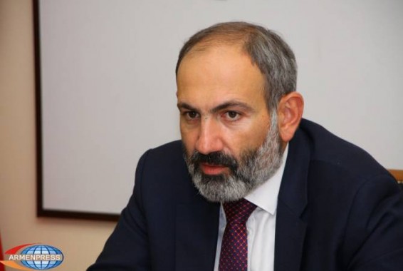 Նիկոլ Փաշինյանը հանդիպել է ՀՅԴ ներկայացուցիչների հետ