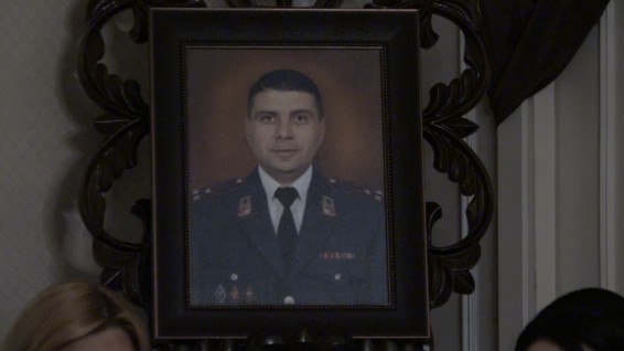 Աբովյանում տեղի ունեցավ սպանված գնդապետ Արթուր Վանոյանի հոգեհանգստյան արարողությունը