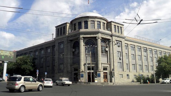 ԵՊԲՀ-ում այսուհետ անվանական կրթաթոշակառու ստոմատոլոգները կսովորեն անվճար