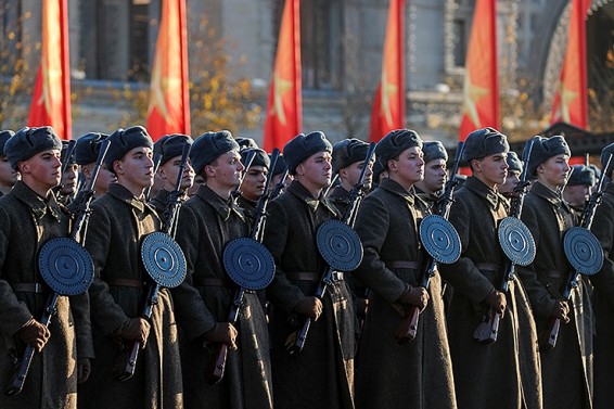 LIVE: Парад 7 ноября 2018 года на Красной площади в Москве