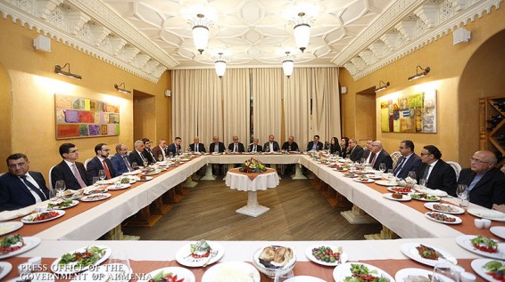 Փաշինյան. Գործադիրը շահագրգիռ է գործարարների հաջողություններով