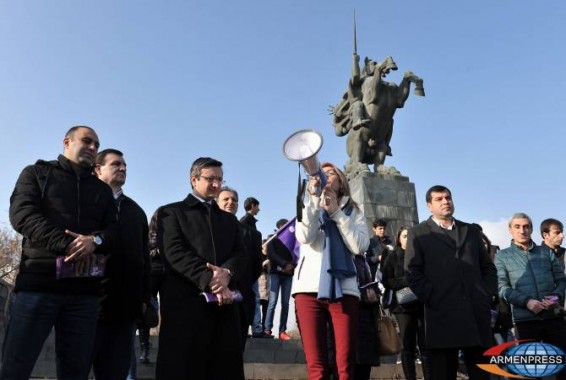 В Ереване партия «Светлая Армения» начала свою агитационную кампанию с Нор-Норка
