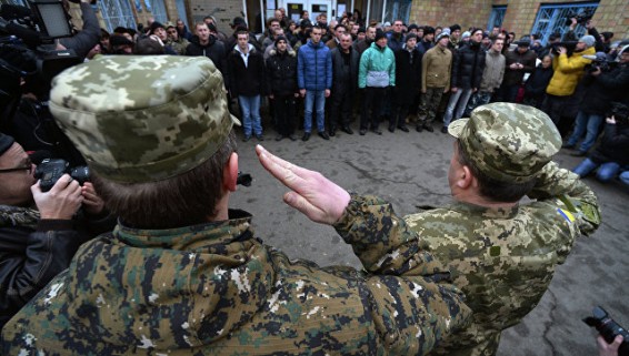 «Не материтесь в парламенте!» Как на Украине вводили военное положение
