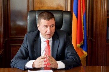 Շիրակի մարզի դատախազը չի հաստատում, որ 102-րդ ռազմաբազայի ռուս զինծառայողի ծեծի հետևանքով է Գյումրիում կինը մահացել