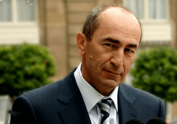 Վերաքննիչ դատարանը քննում է Ռոբերտ Քոչարյանի կալանավորման որոշումն անձեռնմխելիության հիմքով վերացնելու մասին բողոքը(ուղիղ)