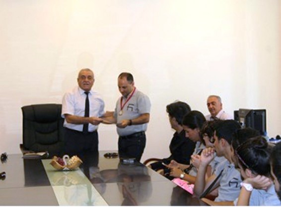 Բեյրութի «Քնար» պարային համույթը պարգևատրվեց ՀՀ սփյուռքի նախարարության ոսկե մեդալով