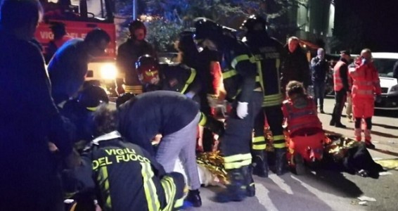 В Италии во время паники и давки в ночном клубе погибли шесть человек