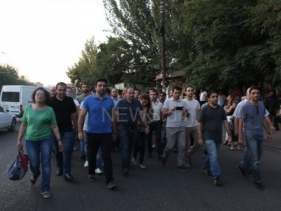 Նիկոլ Փաշինյանը միացել է երթին