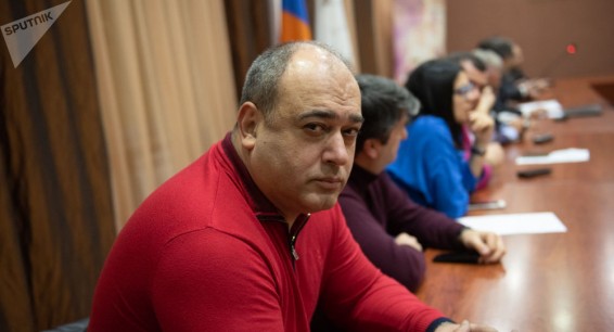 Палата адвокатов Армении бьет тревогу из-за нападения на защитника Манвела Григоряна