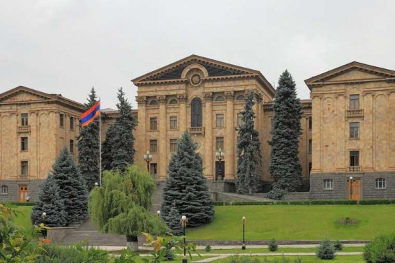 ԱԺ աշխատակազմի, պատգամավորների աշխատավարձի չափը՝ օրենքի համաձայն