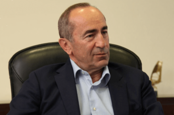 Ռոբերտ Քոչարյանին կալանքի տակ պահելու ժամկետը երկարացնելու մասին դատարանի որոշումը դեռևս չի տրամադրվել պաշտպաններին