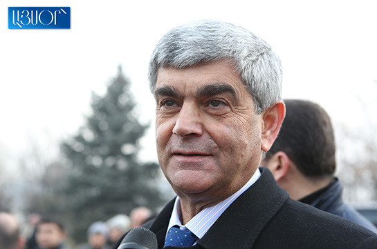 Քանի՞ պաշտպանության նախարար է ունեցել այս երկիրը, մենակ Տոնոյան Դավի՞թն է, բա ո՞ւր են նախկին նախարարները. Վիտալի Բալասանյան