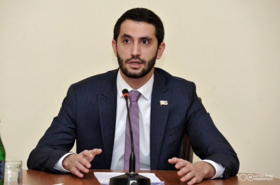 Ռուբեն Ռուբինյանը դեմ չէ ԼՀԿ նախագծին, որով խորհրդարանը կկարողանա վերահսկողություն իրականացնել դեսպանների նշանակման հարցում
