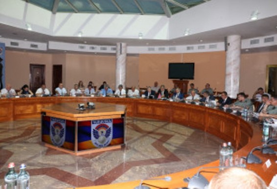 Հայ-ռուսական միջպետական հանձնաժողովի նիստին քննարկվել են ՀՀ-ում ռուսական ռազմակայանի ռազմավաններին այլ հարցեր