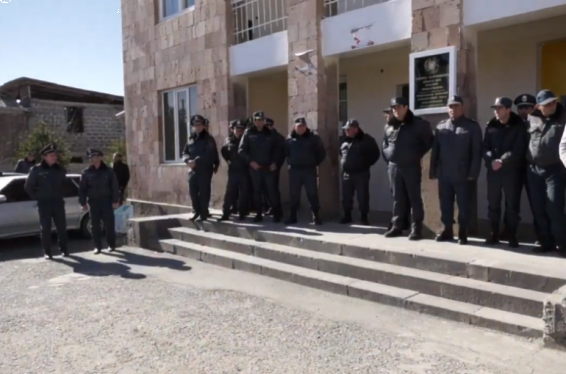 Լարված իրավիճակ Արշալույս գյուղում․ գյուղացիները պահանջում են համայնքապետի հրաժարականը