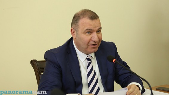 Մաքսատուրքերի բարձրացման արդյունքում մեքենաների գները կավելանան. Մելքումյան