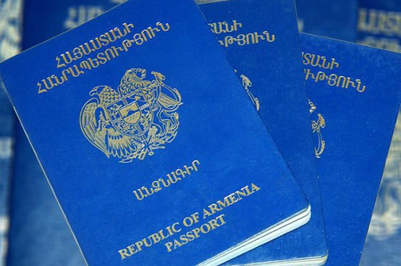 Правительство Армении компенсирует госпошлины за паспорта для сирийских армян