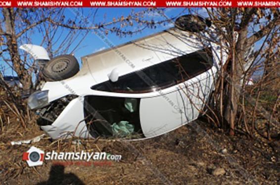 Խոշոր ավտովթար Արմավիրի մարզում. Nissan-ը բախվել է հաստաբուն ծառին և կողաշրջվել. shamshyan.com