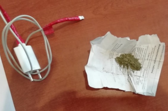 «Վանաձոր» ՔԿՀ-ի կալանավորին այցելած քաղաքացու մոտ ոչ թույլատրելի իրեր են հայտնաբերվել