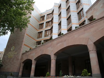 Ոստիկանության զորքերի ծառայողին մեղադրանք է առաջադրվել՝ ծառայությունից խուսափելու նպատակով անդամախեղում անելու համար