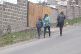 Գառնիի համայնքապետարանը 4 ավտոմեքենա ունի, բայց աշակերտները դպրոց գնալու համար օրական քայլում են 6 կմ