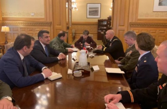 Դավիթ Տոնոյանը և Կանզասի նահանգապետը քննարկել են համագործակցության հեռանկարին առնչվող հարցեր