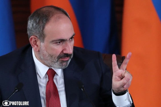 Пашинян прокомментировал улучшение прогнозa агентства Moody's по банковскому сектору Армении