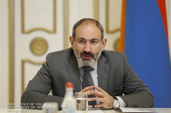 Նիկոլ Փաշինյանը վարչապետի աշխատակազմի 3 ներկայացուցչի ազատել է պաշտոնից