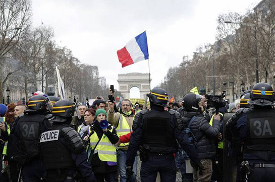 Ֆրանսիայում ուժի մեջ է մտել ցույցերի ժամանակ անկարգություններին հակազդելու մասին օրենքը