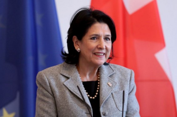 Սալոմե Զուրաբիշվիլին Մայրենի լեզվի օրվա կապակցությամբ կայցելի Սամցխե-Ջավախք