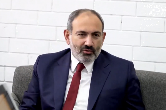 Հիմա մենք ինչ-որ վավերագրական ֆիլմի մե՞ջ ենք. Փաշինյանը խոսեց #sutNikol ակցիայի մասին