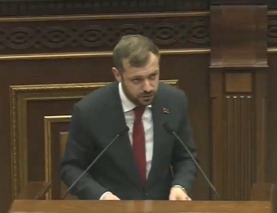 Video.Դուք այժմ է՞լ եք կարծում, որ պարոն Տարասյանը ստել է. Գևորգ Պապոյանը՝ ՍԴ դատավորի թեկնածուին