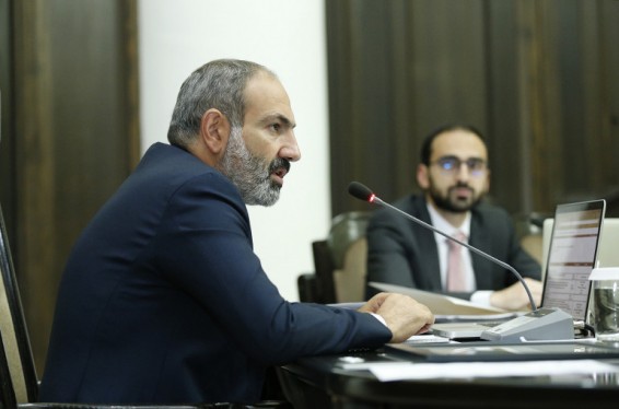 Ի՞նչն է պատճառը, որ մինչև հիմա չի նորոգվել Արթուր Ալեքսանյանի ըմբշամարտի մարզադպրոցը. վարչապետը՝ սպորտի նախարարին