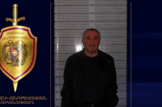Ոստիկանները դիտավորությամբ առողջությանը ծանր վնաս պատճառելու մեղադրանքով հետախուզվողի են հայտնաբերել