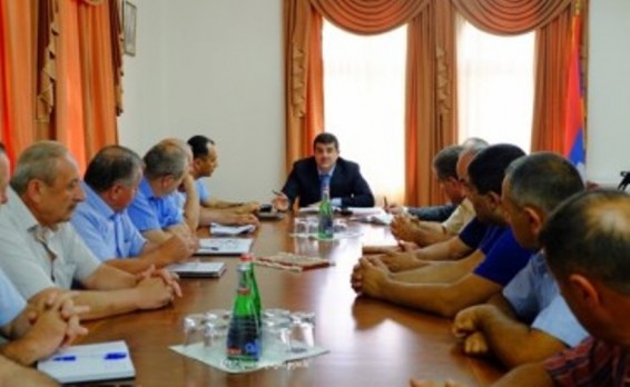 Արցախի վարչապետը խորհրդակցություն է հրավիրել ճանապարհների սպասարկման վերաբերյալ