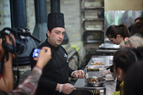 Ծանոթացում հայկական խոհանոցին գաստրոտուրերի միջոցով.  «Երեմյան Փրոջեքթս»-ի նոր առաջարկը քաղաքի հյուրերին