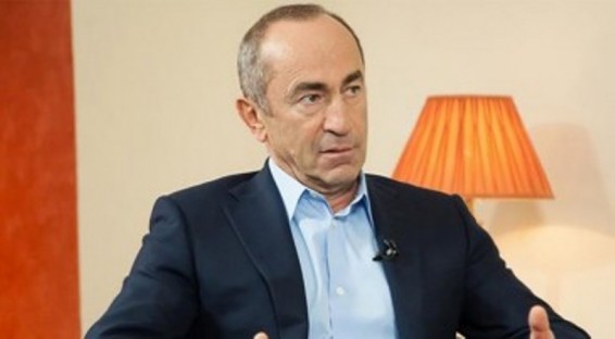 Ռոբերտ Քոչարյանը մասնակցում է իր գործով դատական նիստին /տեսանյութ/