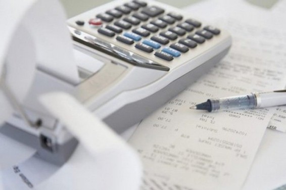 Նյու Յորքում մատուցողը 424 հազար դոլարի չեկը վերադարձրել է հաճախորդուհուն, որը նրան առանց թեյավճար էր թողել